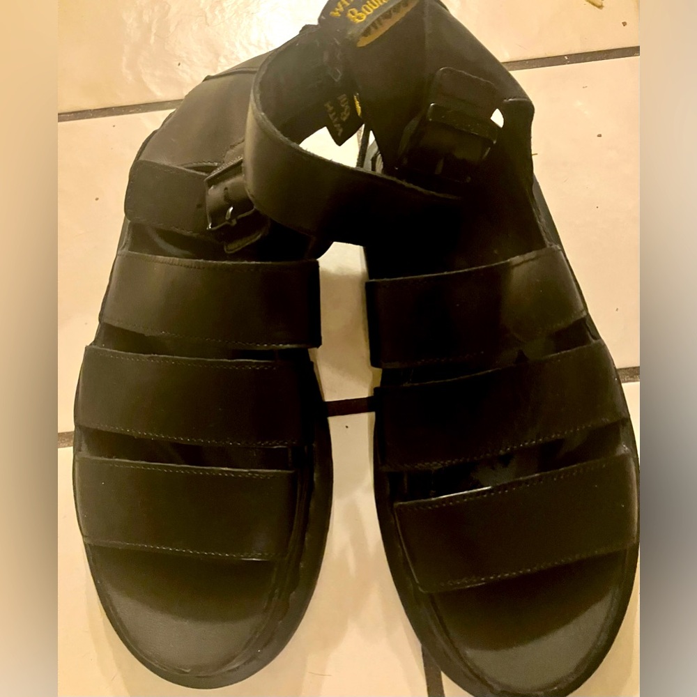 Dr. Marten Sandals in black